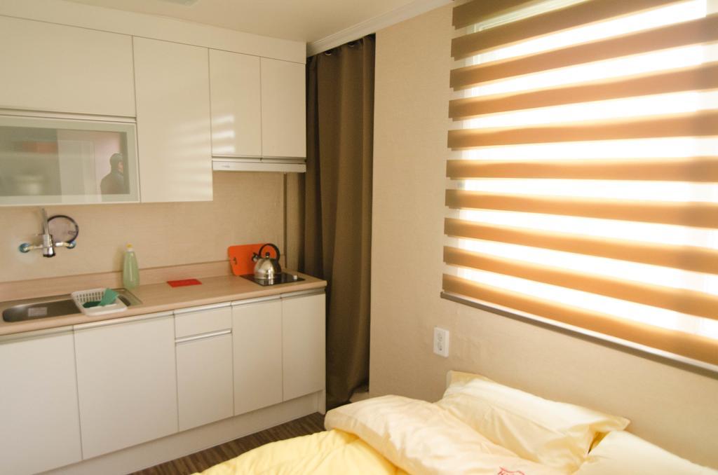 Yakorea Hostel Hongdae Сеул Екстериор снимка