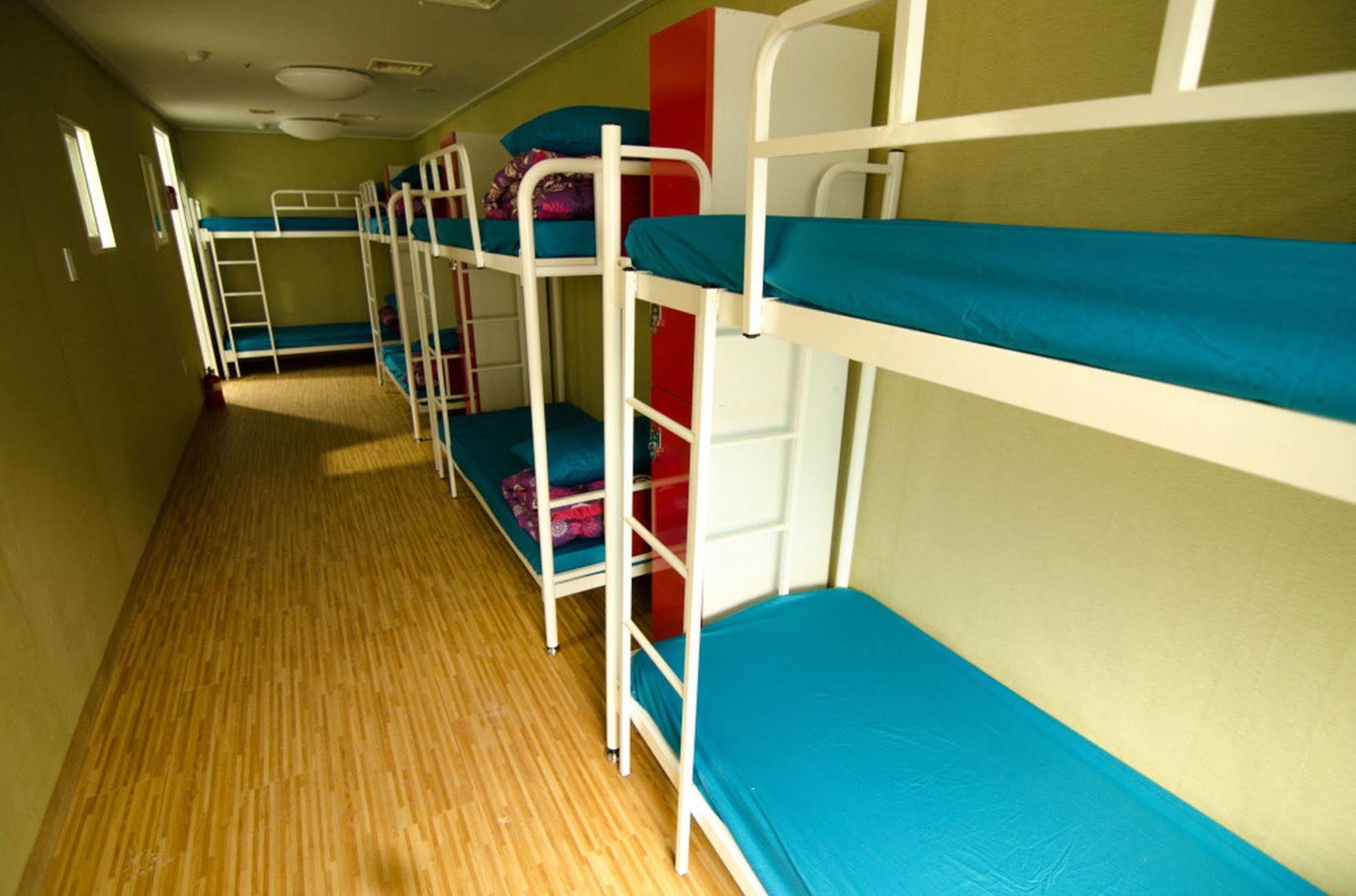 Yakorea Hostel Hongdae Сеул Екстериор снимка
