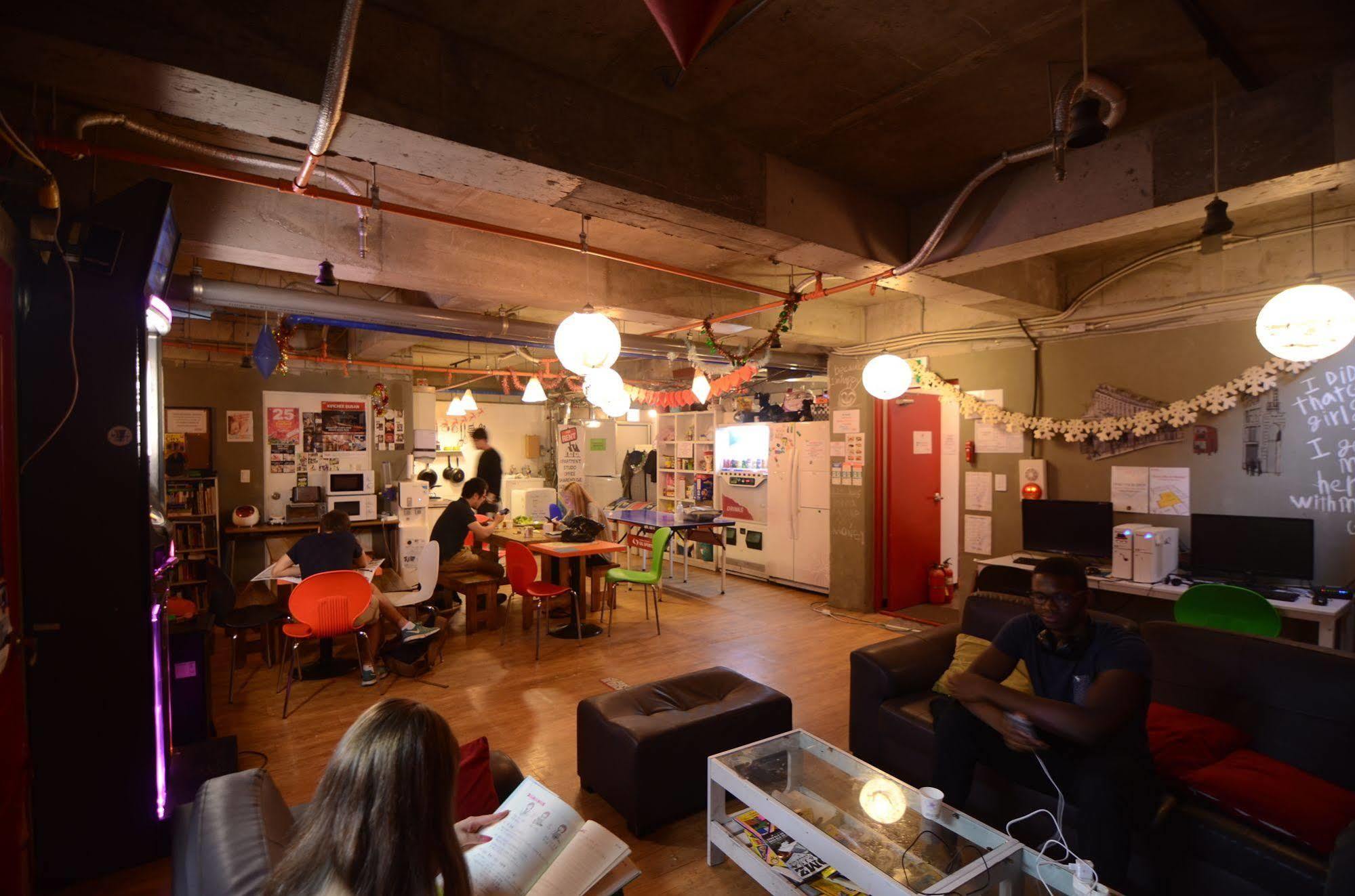Yakorea Hostel Hongdae Сеул Екстериор снимка
