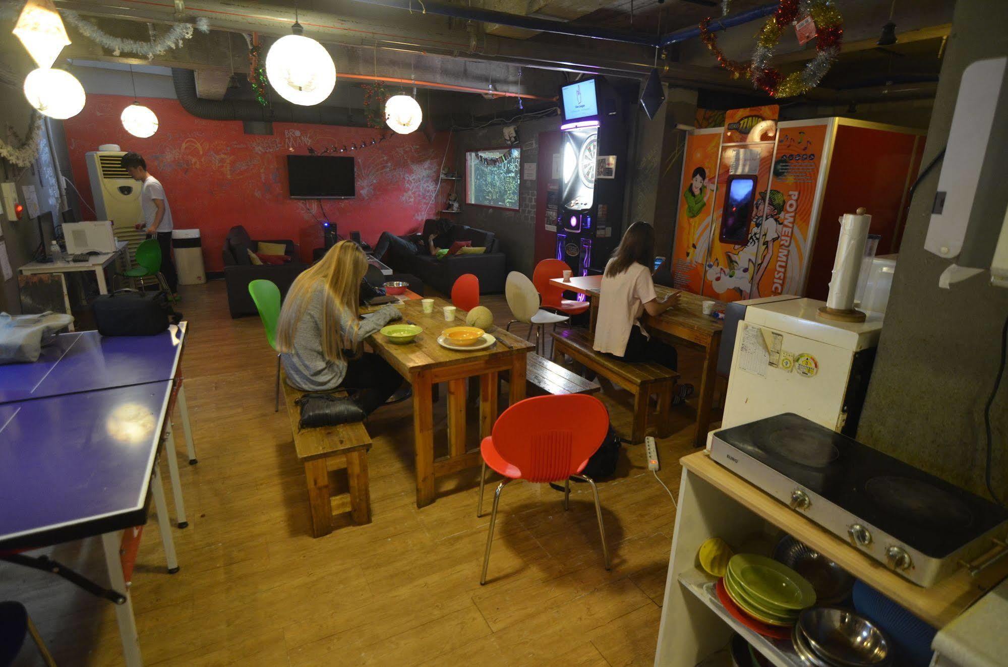 Yakorea Hostel Hongdae Сеул Екстериор снимка