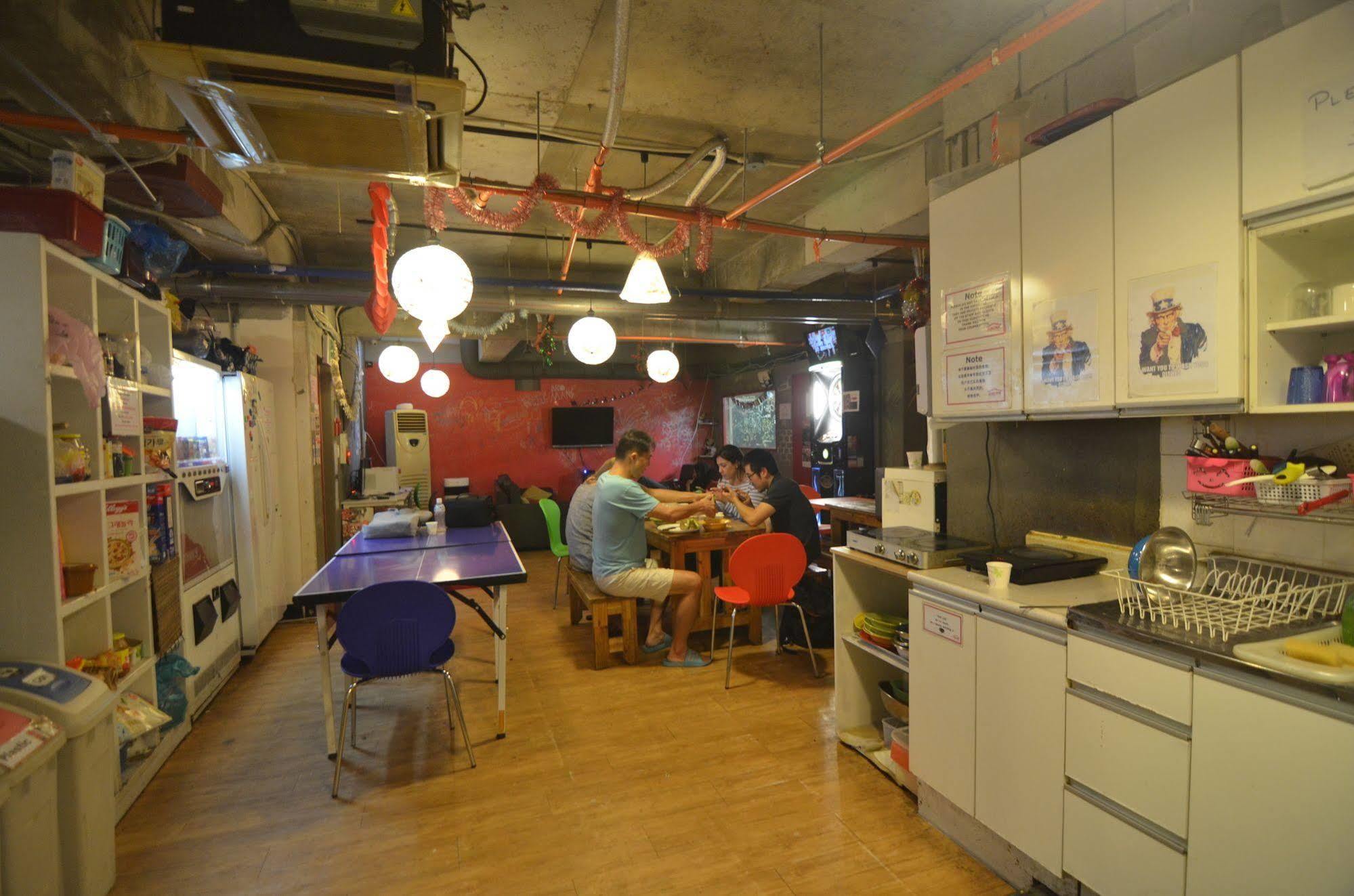 Yakorea Hostel Hongdae Сеул Екстериор снимка