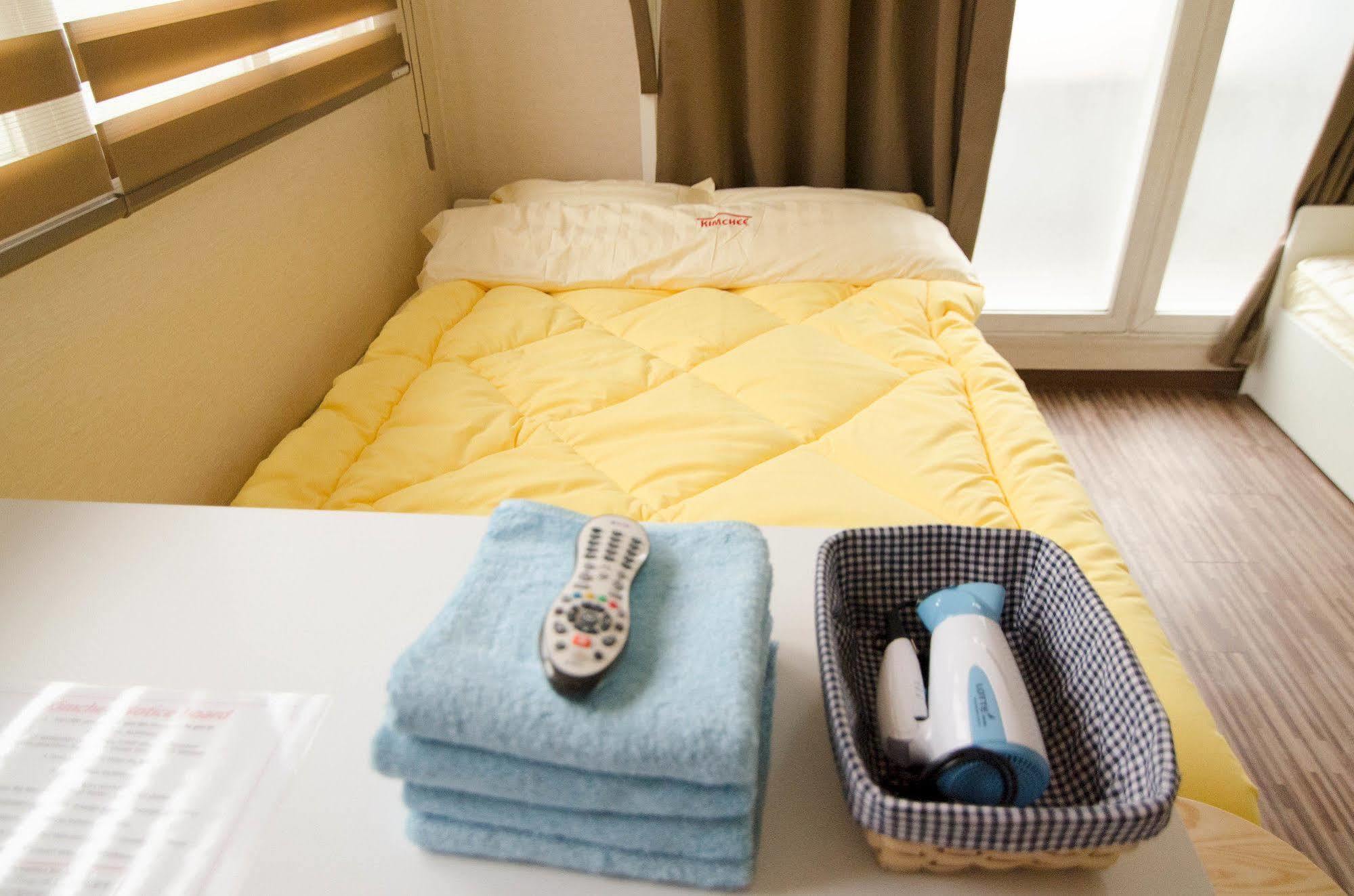 Yakorea Hostel Hongdae Сеул Екстериор снимка